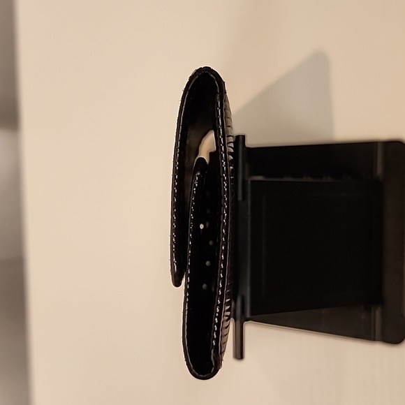 Vintage Louis Vuitton Black Epi Key Holder - Picture 4 of 12